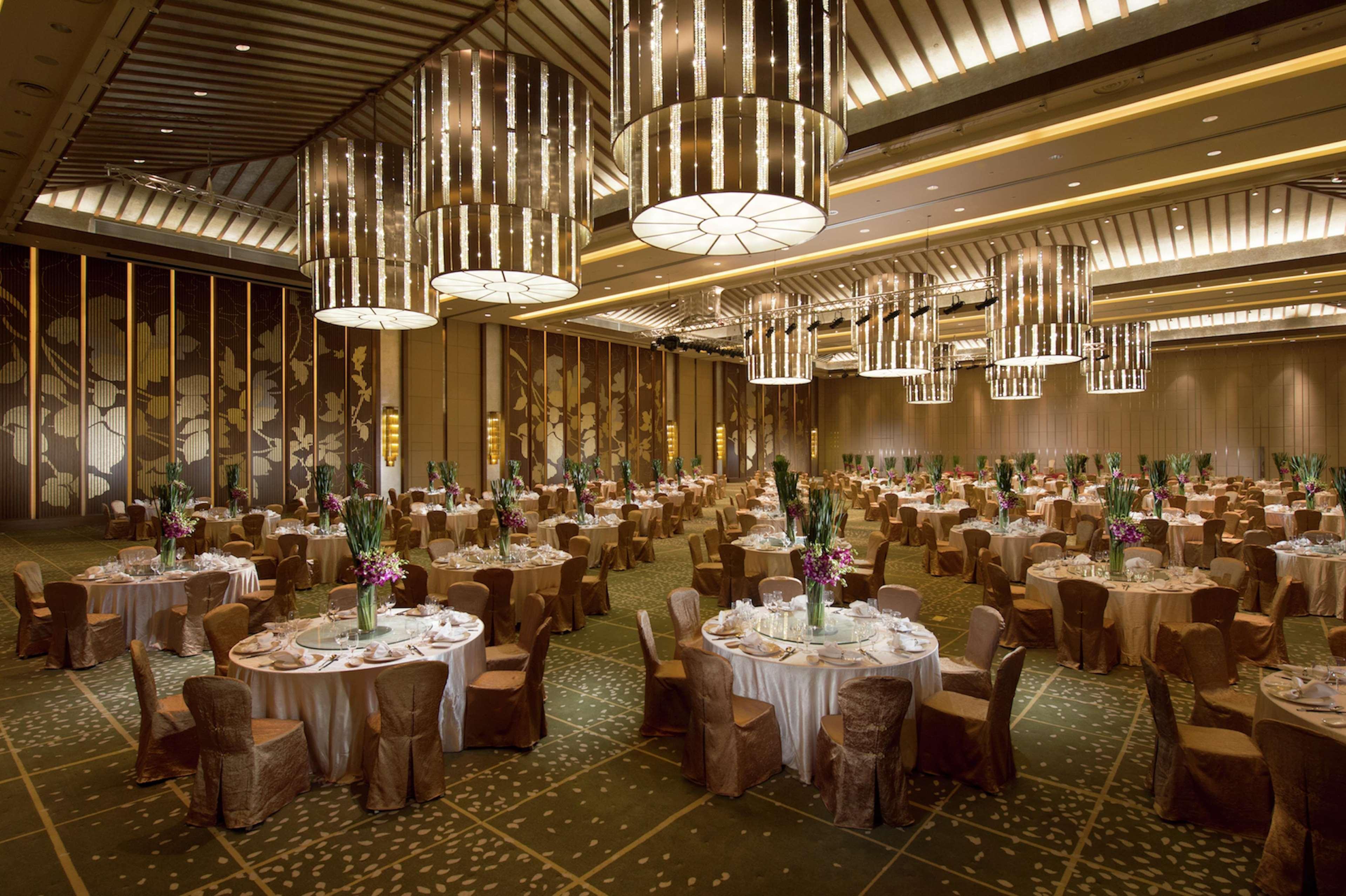 Hilton Wuhan Optics Valley Kültér fotó