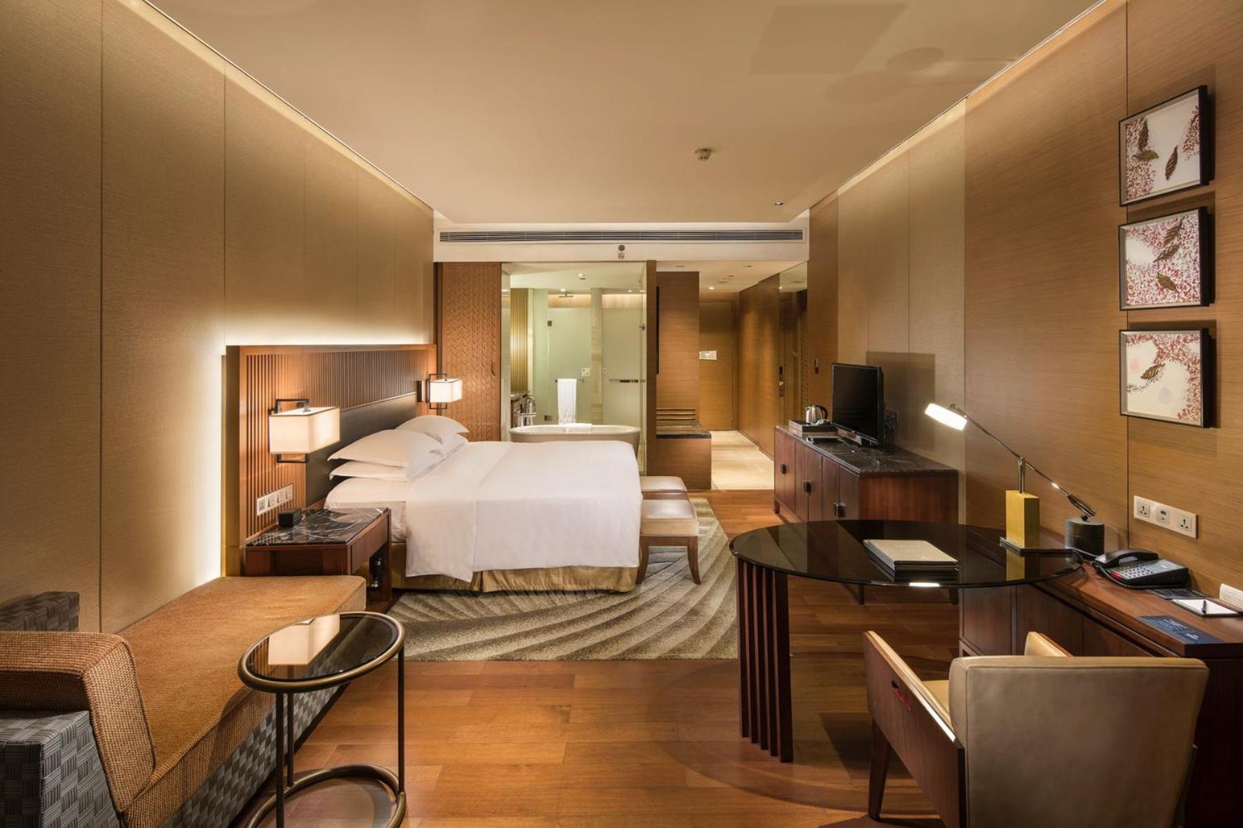 Hilton Wuhan Optics Valley Kültér fotó