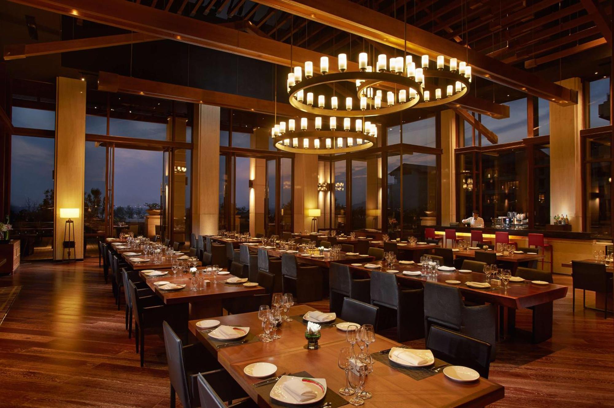 Hilton Wuhan Optics Valley Kültér fotó